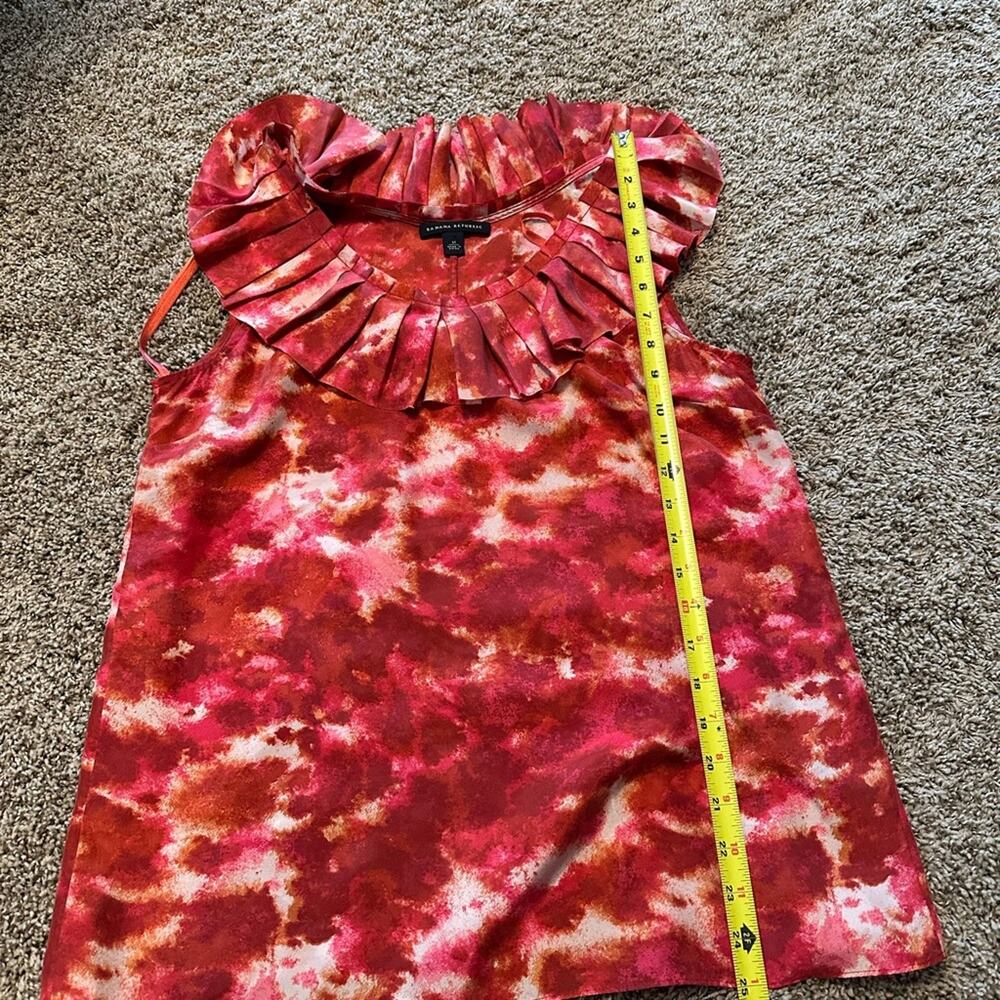 Banana Republic Women's Red Silk Ruffle Top size medium EUC - Picture 7 of 8